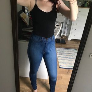High waisted jeans